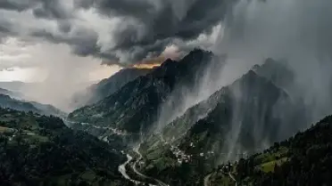 Orta ve Doğu Karadeniz'de Şiddetli Yağış Uyarısı: 10 İl İçin Sarı Kod Alarmı