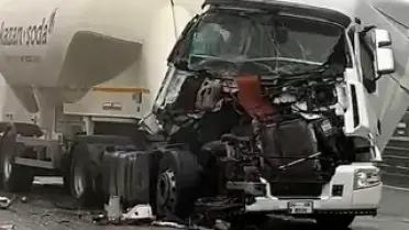 TEM Otoyolu'nda Zincirleme Kaza: Tır Sürücüsü Burnu Bile Kanamadan Kurtuldu