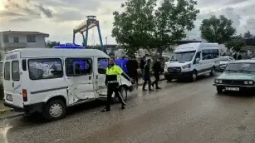 Tokat'ta Zincirleme Kaza: 11 Kişi Yaralandı