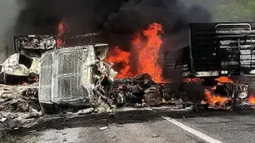 Van-Tatvan kara yolunda feci kaza: 2 ölü