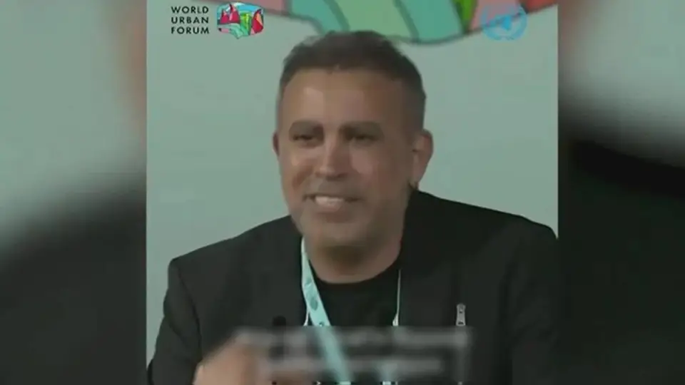 BM Zirvesinde Haluk Levent'in Konuşması Sırasında Yayın Kesildi