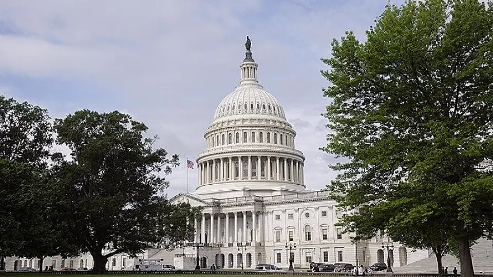 ABD Senatosu'ndan Trump'ın İran'a Yönelik Yetkilerine Sınırlama Getiren Tasarıya Onay