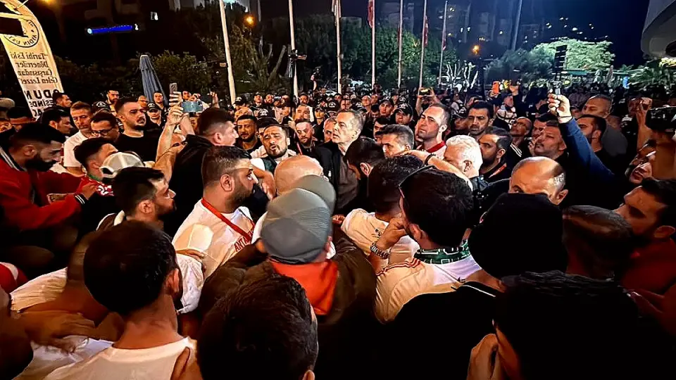 Antalyaspor küme düştü, taraftarlar başkana tepki gösterdi