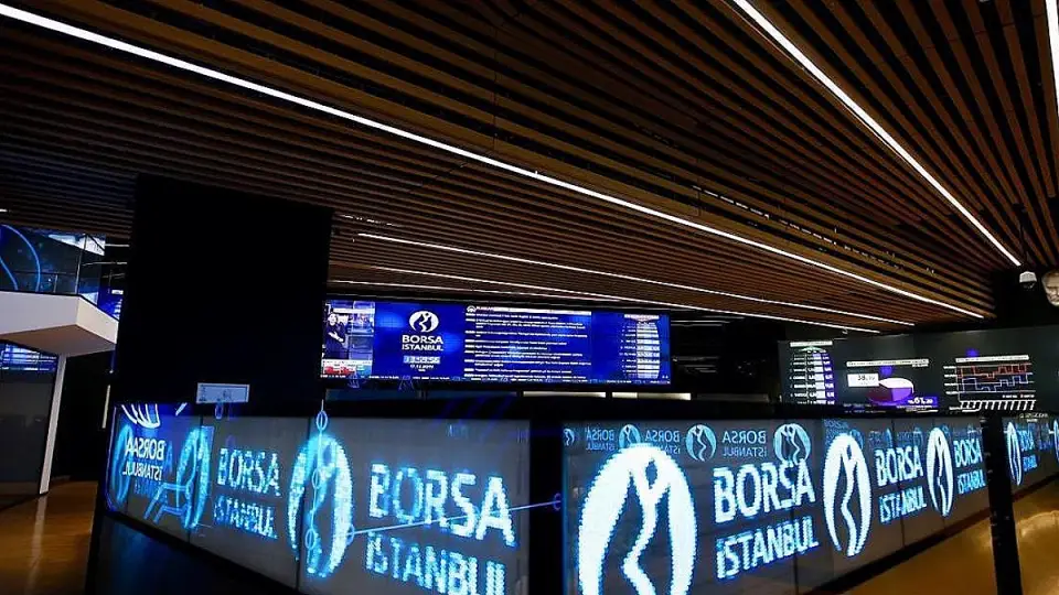 BIST 100 Güne Yükselişle Başladı: Gözler TCMB Verileri ve Trump-Şi Görüşmesinde