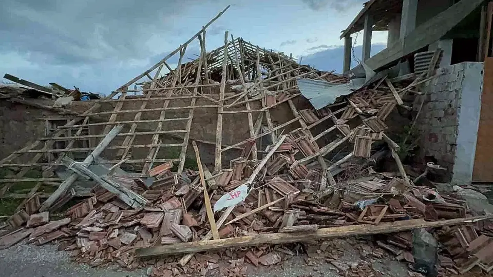 Çorum Sungurlu'da Hortum: İki Köyde Evlerin Yüzde 80'i Yıkıldı, 5 Kişi Yaralandı