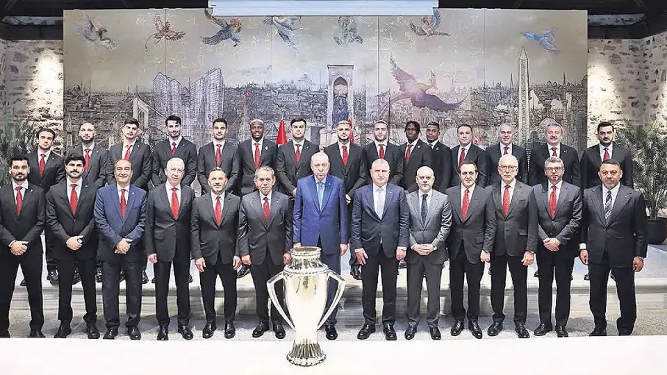 Cumhurbaşkanı Erdoğan, Galatasaraylıları Kabul Etti