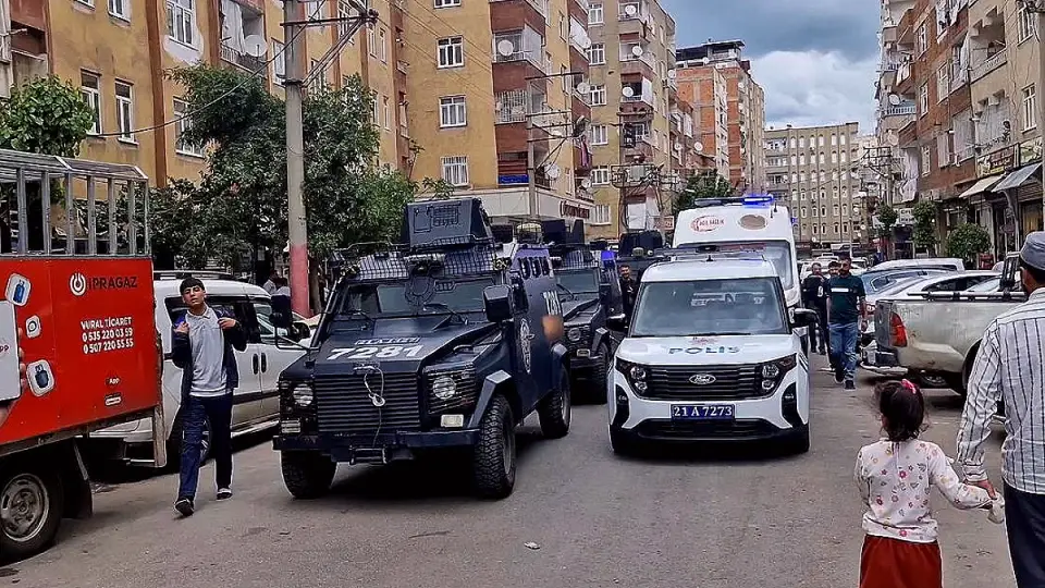 Diyarbakır'da Kavga: 3 Yaralı
