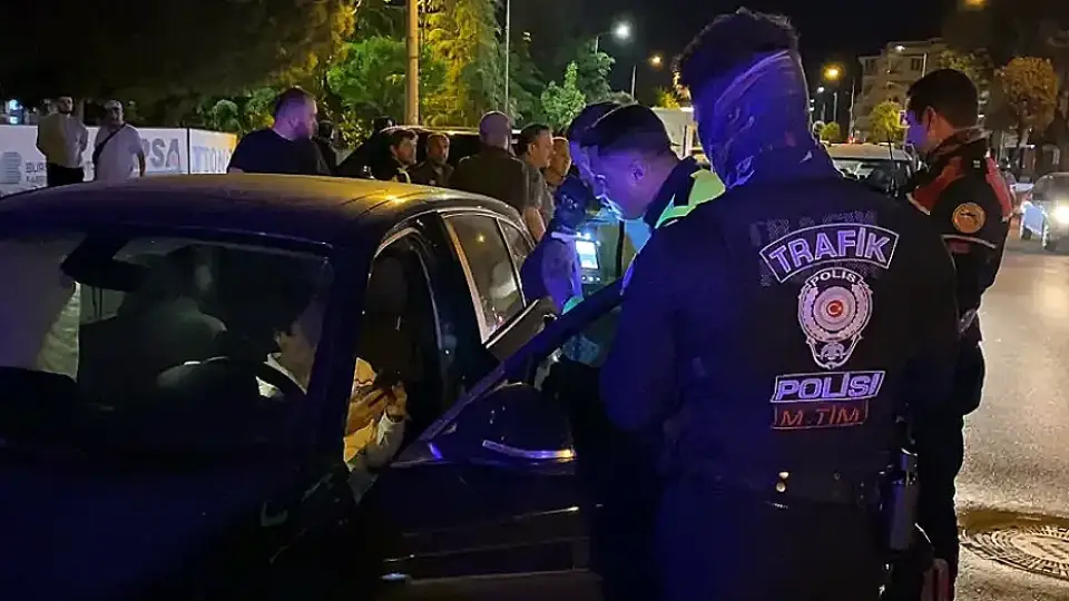 Dur ihtarına uymayan sürücüye 550 bin TL ceza