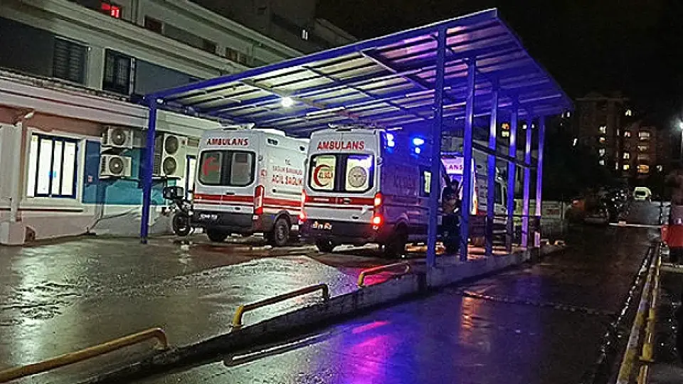 Fabrika işçileri yemekten zehirlendi: 21 kişi hastaneye kaldırıldı