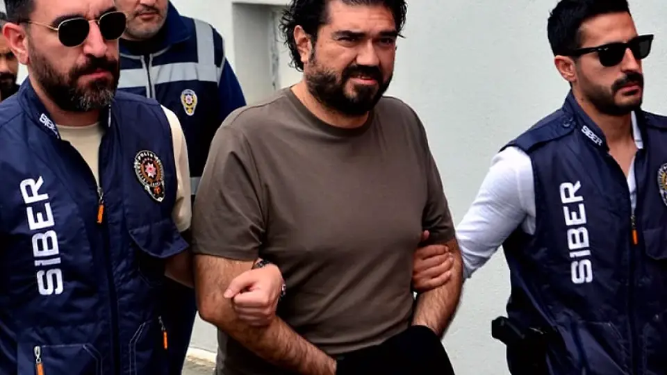 Gazeteci R.O.K.'nın da Aralarında Bulunduğu 135 Kişi Kara Para Aklama Soruşturmasında Tutuklandı