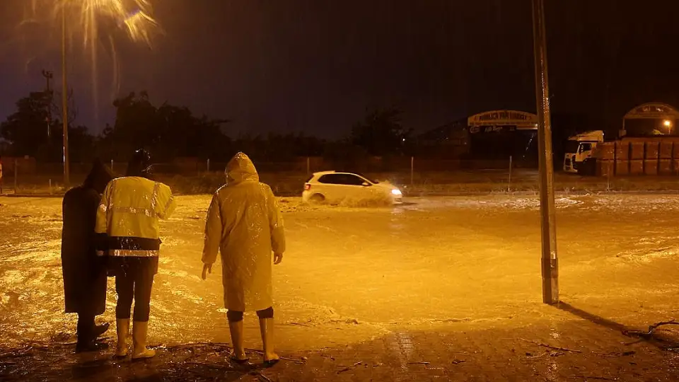 Hatay'da Şiddetli Yağış Sele Neden Oldu: Köprü Yıkıldı, Bir Kişi Hayatını Kaybetti