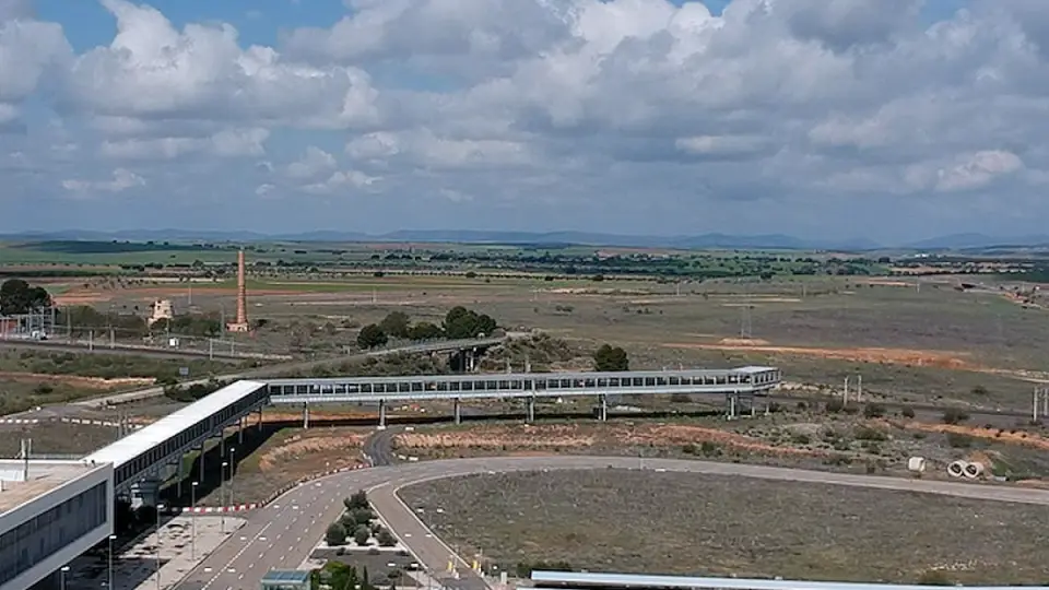 Hayalet Havalimanı Uçak Bakım Üssü Olarak Yeniden Açılıyor