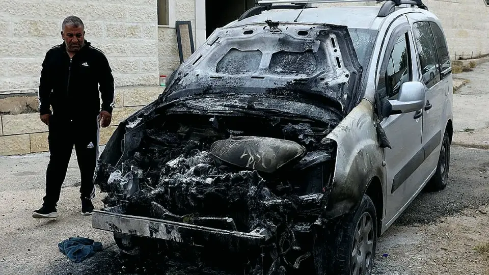 İsrail Ordusu Cenin Mülteci Kampı'na Saldırdı: 1 Filistinli Hayatını Kaybetti