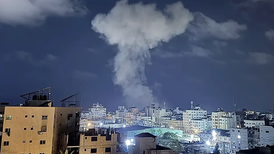 İsrail Savunma Bakanı: Gazze'de Kassam Tugayları'ndan üst düzey isim hedef alındı