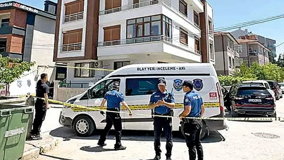 Konya'da Kan Donduran Cinayet: Anne ve Baba Hayatini Kaybetti