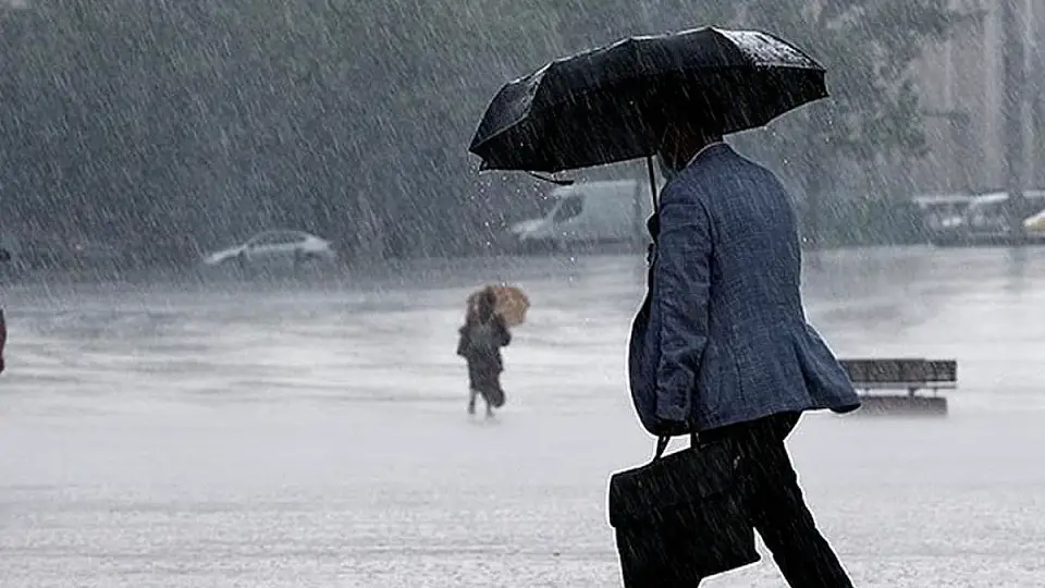Meteoroloji ve İçişleri Bakanlığı'ndan Kuvvetli Yağış Uyarısı