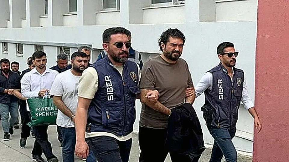 R.O.K. Tutuklandı