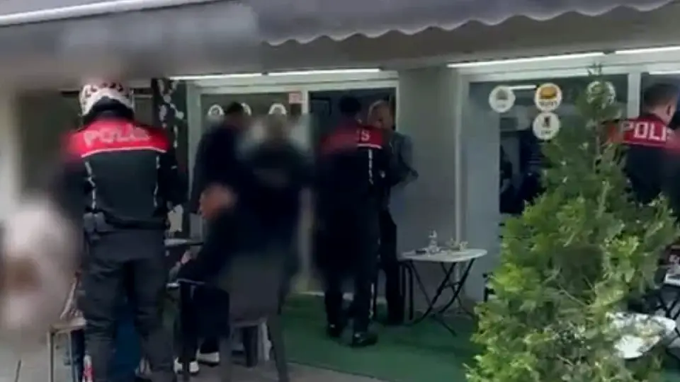 Sakarya'da Fuhşa Aracılık Eden Çay Ocaklarına Operasyon: 4 Tutuklama