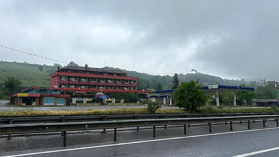 Sakarya'da Silahlı Kavgada 2 Kişi Hayatını Kaybetti, 1 Kişi Yaralandı