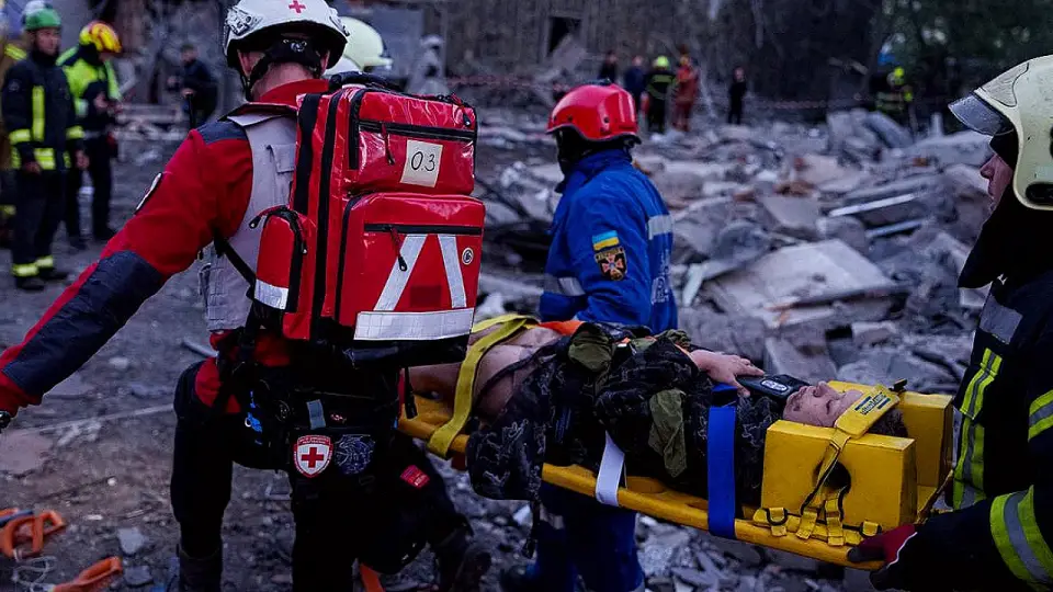 Ukrayna'da Rus Saldırısı: Kiev'de Bir Ölü, 16 Yaralı