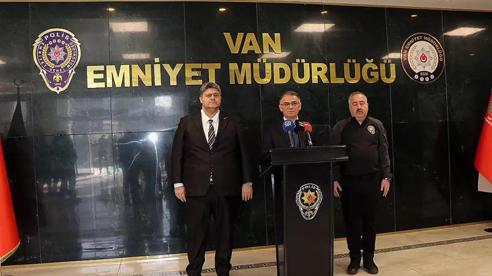 Van Merkezli 11 İlde Uyuşturucu Operasyonu: 78 Gözaltı