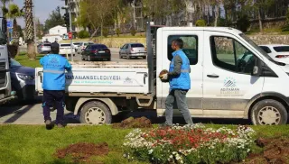 Adıyaman'da Yeşil Alanlara Bahar Dokunuşu Yapıldı
