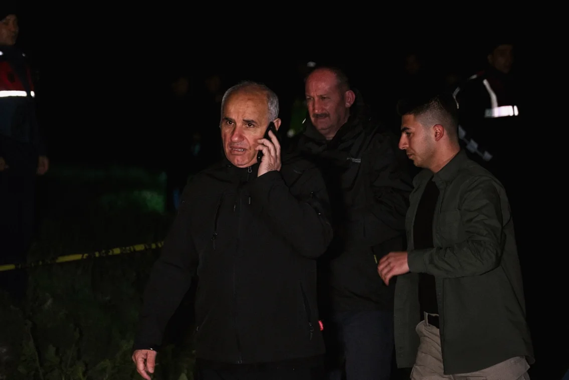 Ankara'da eğitim uçuşu yapan helikopter kaza kırıma uğradı: 5 personel hastaneye kaldırıldı