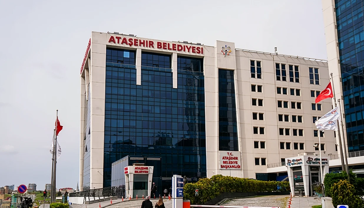 Ataşehir Belediyesindeki Rüşvet Soruşturmasında 20 Şüpheli Gözaltına Alındı