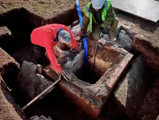 Tarihi Kale Kazılarında Gizli Nükleer Sığınak Keşfedildi