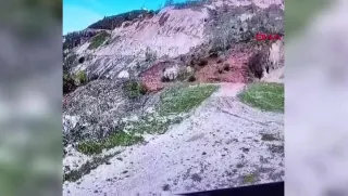 Tokat'ta Heyelan Anı Kameraya Kaydedildi