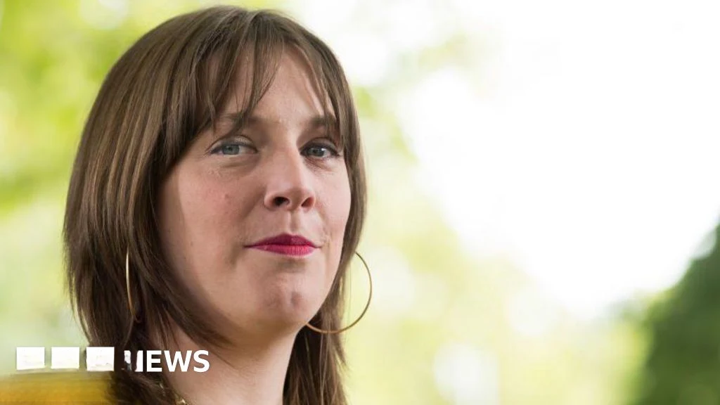Jess Phillips, Genç Erkeklere Verilen Tecavüz Cezalarını 'Aşırı Hafif' Buldu