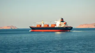 Katar'dan Hürmüz Boğazı'ndan İlk LNG Sevkiyatı