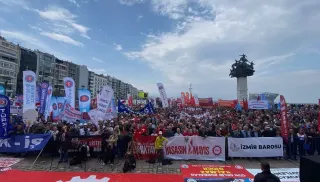 Türk-İş ve DİSK, 1 Mayıs'ta Ortak Mesaj Verdi: Emek Mücadelesi Vurgulandı