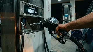 Akaryakıt Fiyatlarında İndirim: Motorin Litresi 70 Liranın Altına Düştü