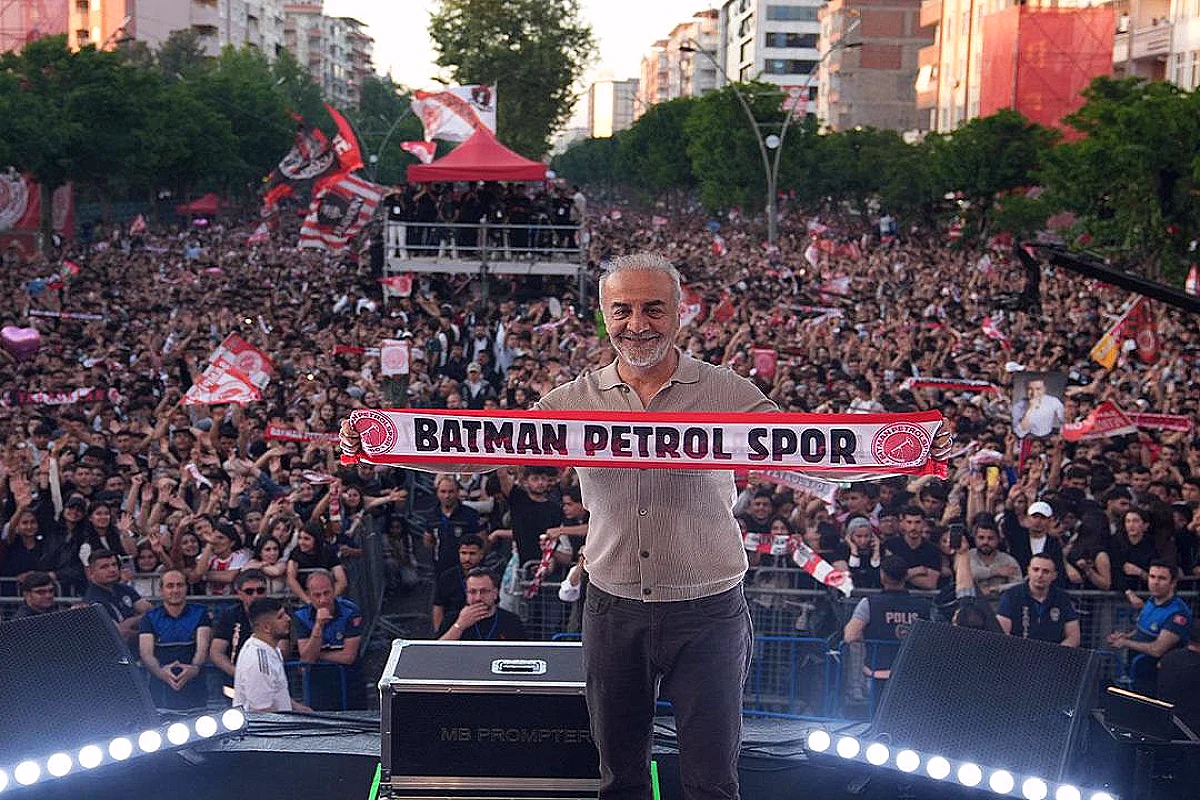Batman Petrolspor'un Şampiyonluk Kutlamasına Ünlü İsimler Akın Etti