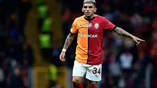 Galatasaraylı Futbolcu Lucas Torreira'ya Yumruklu Saldırı: Şüpheli Gözaltına Alındı