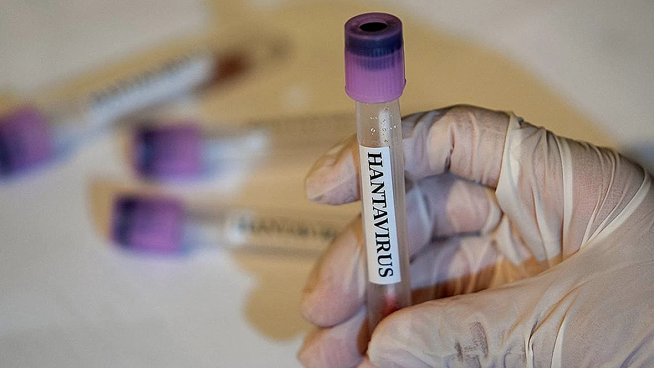 Hantavirüs şüphesiyle karantinaya alınan 3 Türk vatandaşı Türkiye'ye getiriliyor