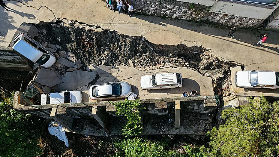 Hatay'da Sağanak Sel Felaketine Yol Açtı: 3 Ölü, 2 Kayıp