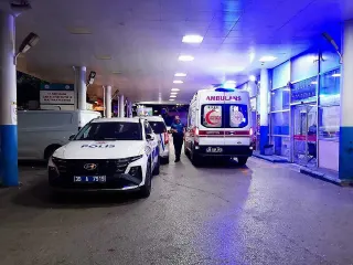 İzmir'de servis aracının çarpması sonucu 6 yaşındaki çocuk hayatını kaybetti