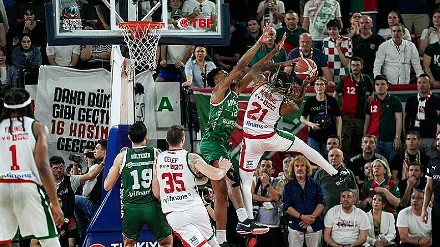 Karşıyaka Basketbol Süper Ligi'nde Kaldı