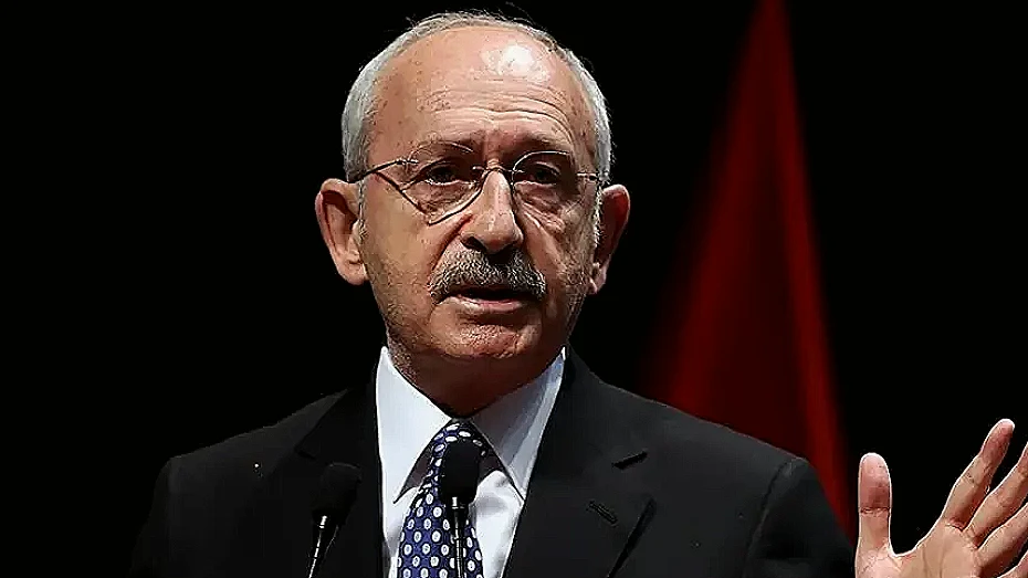 Kemal Kılıçdaroğlu'ndan Mahkeme Kararı Sonrası İlk Adım: Üç Avukat Görevden Alındı