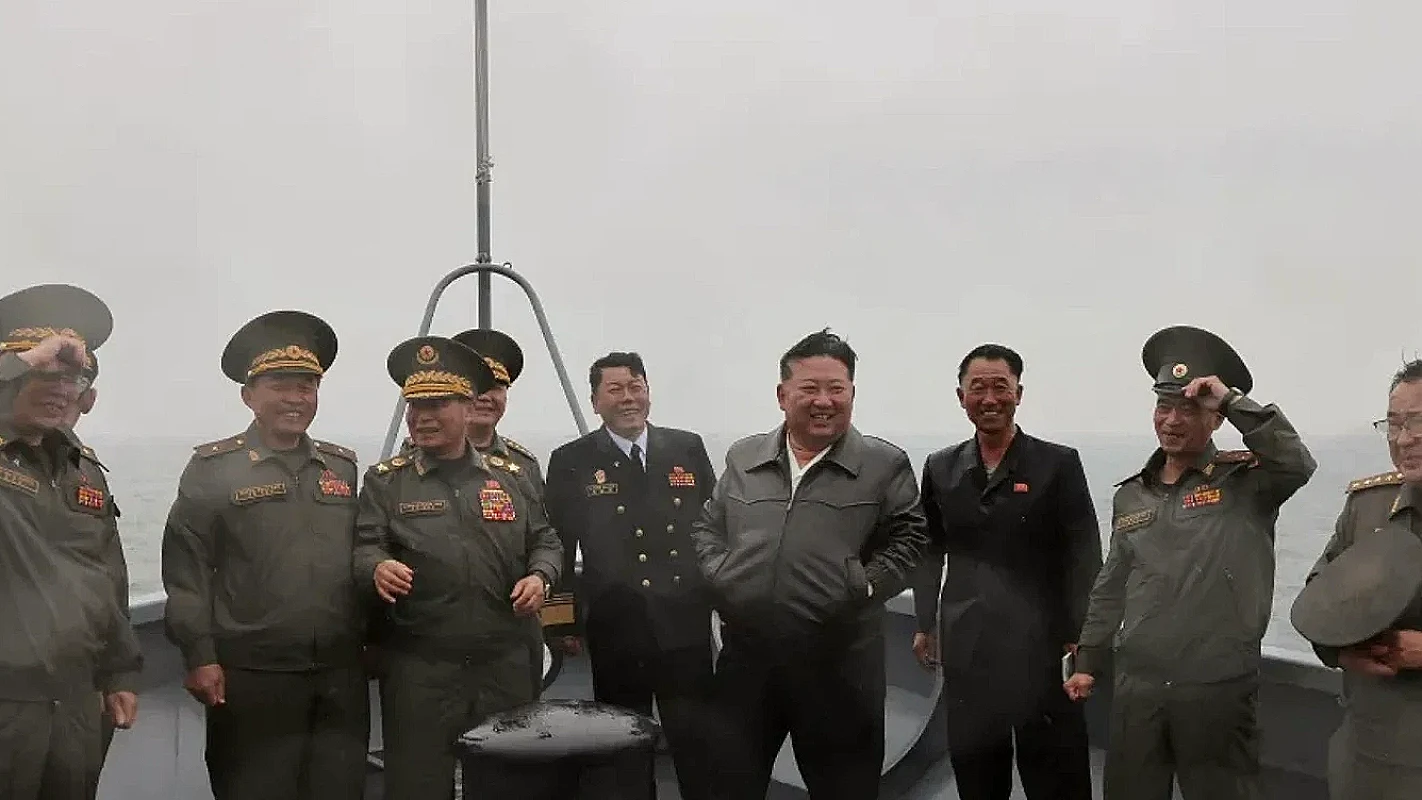 Kuzey Kore'den Otomatik Nükleer Misilleme Kararı: Kim Jong-un Onayladı