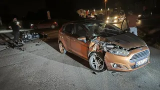 Otomobil ile çarpışan motosikletin sürücüsü ağır yaralandı