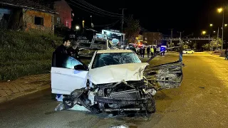 Park Halindeki Çekiciye Çarpan Otomobildeki Yolcu Hayatını Kaybetti