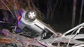 Sivas-Kayseri kara yolunda trafik kazası: 1 ölü, 4 yaralı