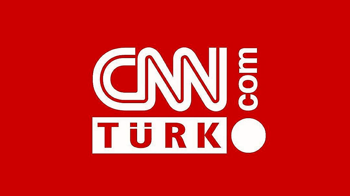 Tokat'ta Yağış Nedeniyle Yola Kaya Parçaları Düştü