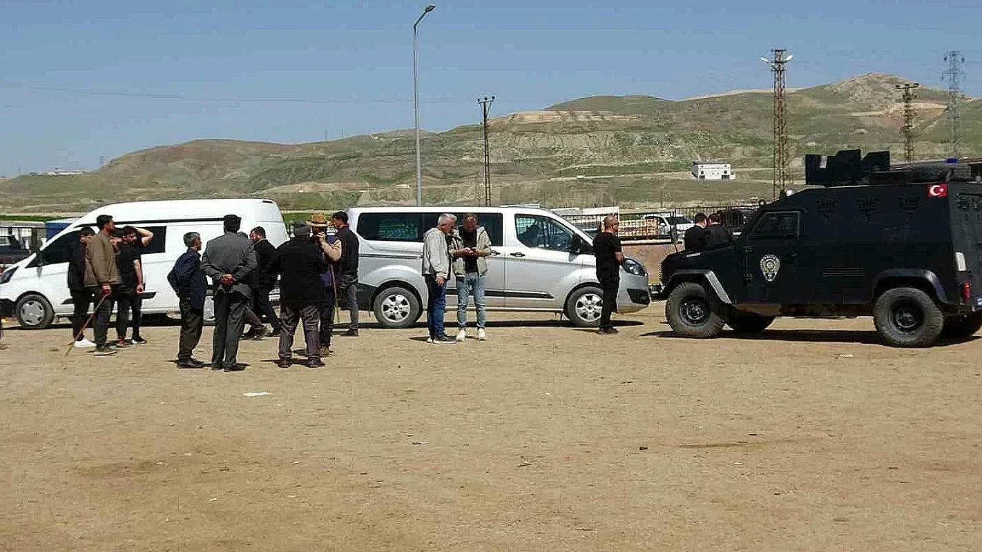 Van İpekyolu'nda Silahlı Kavga: 1 Ölü, 13 Yaralı